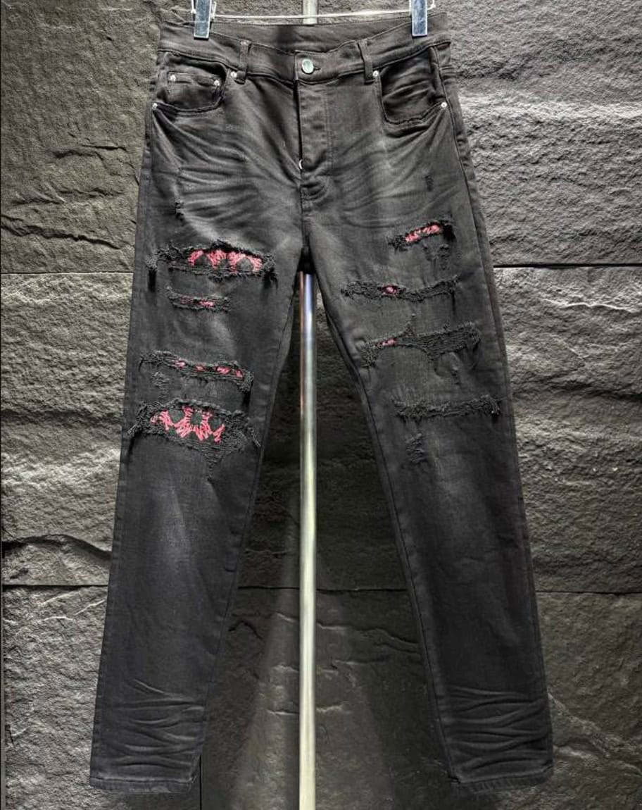 Amiri Rip Pink Black Embroider Jeans – AMIJ034