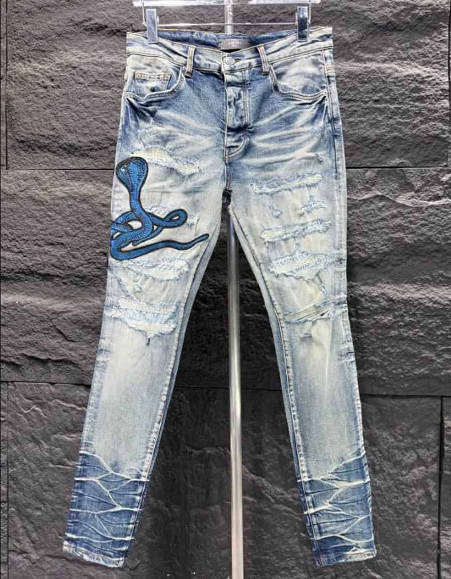 Amiri Men Blue Patch-Detail Jeans – AMIJ018