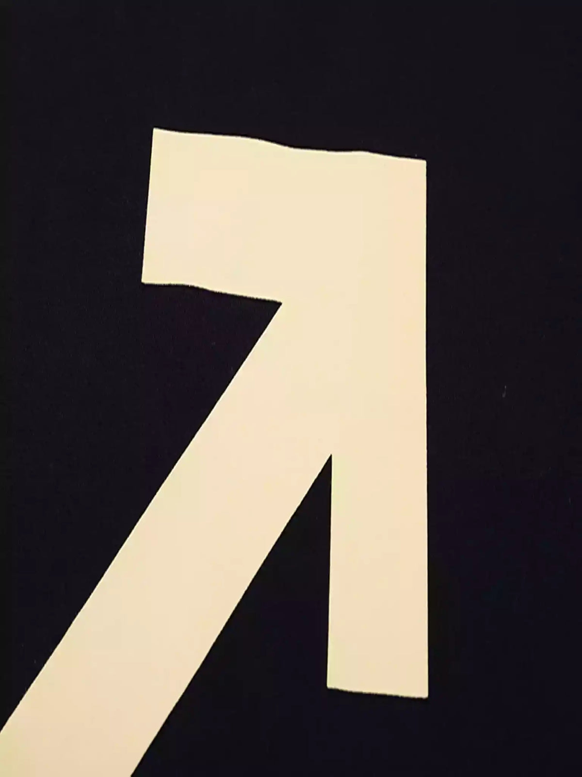 Off White Arrow Carav Slim Tee – OWS014