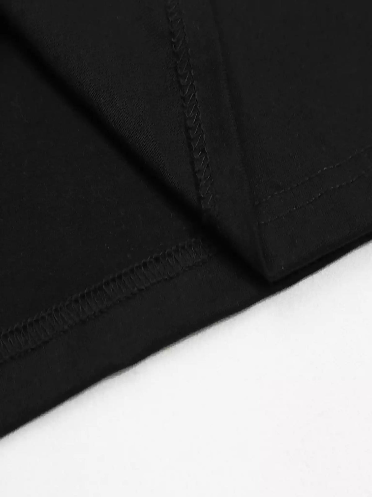 PAINT SCRIPT OVER SKATE S/S TEE IN BLACK – OWS019