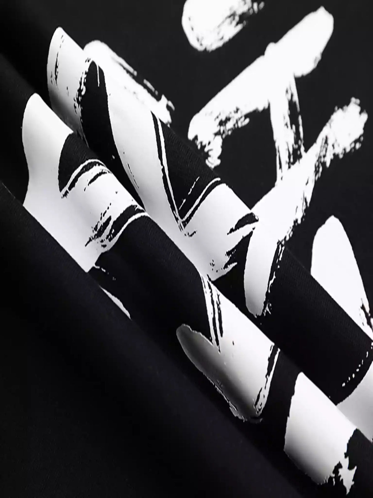 PAINT SCRIPT OVER SKATE S/S TEE IN BLACK – OWS019