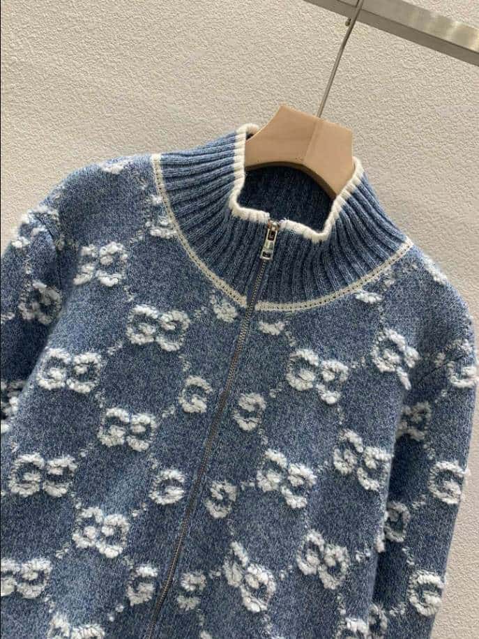 GUCCI Bouclé Stitch Jacquard Blue Knitwear – GCK054