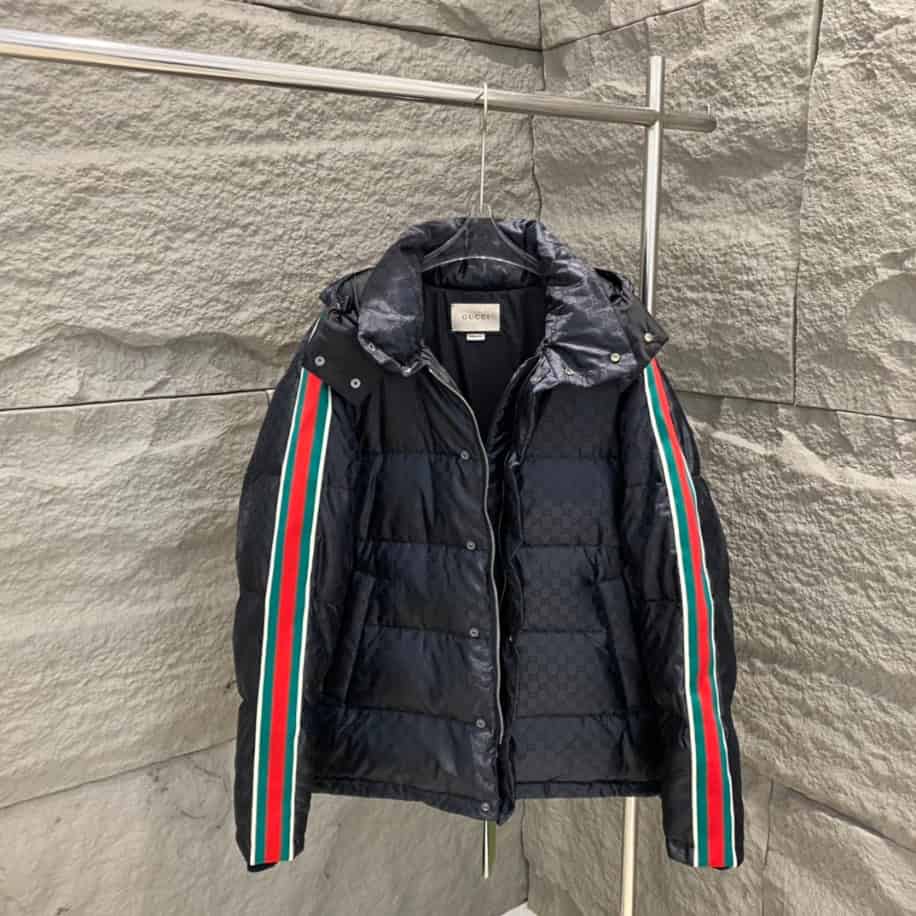 GUCCI Jumbo Down in Black Jacket – GCJ052