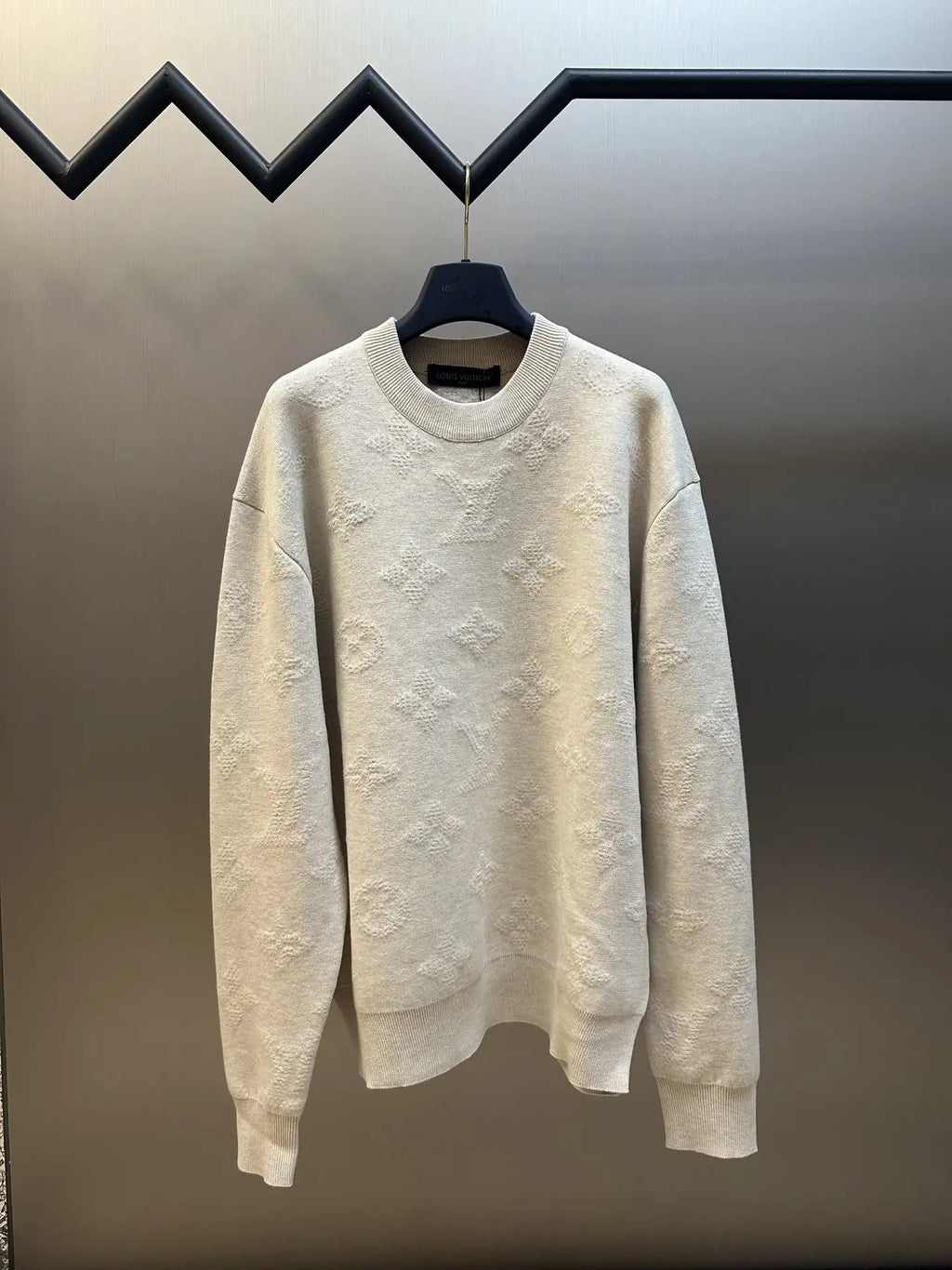 MONOGRAM EMBOSSED PULLOVER – LVC053
