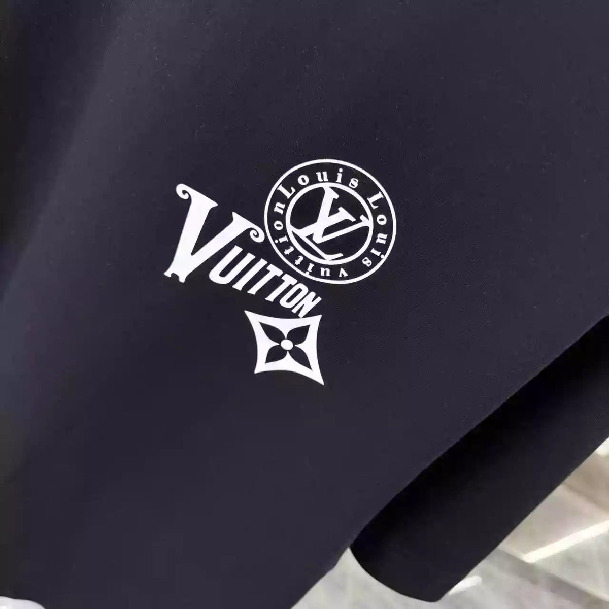 Louis Vuitton Black Short Sleeve Shirt – LVTS085