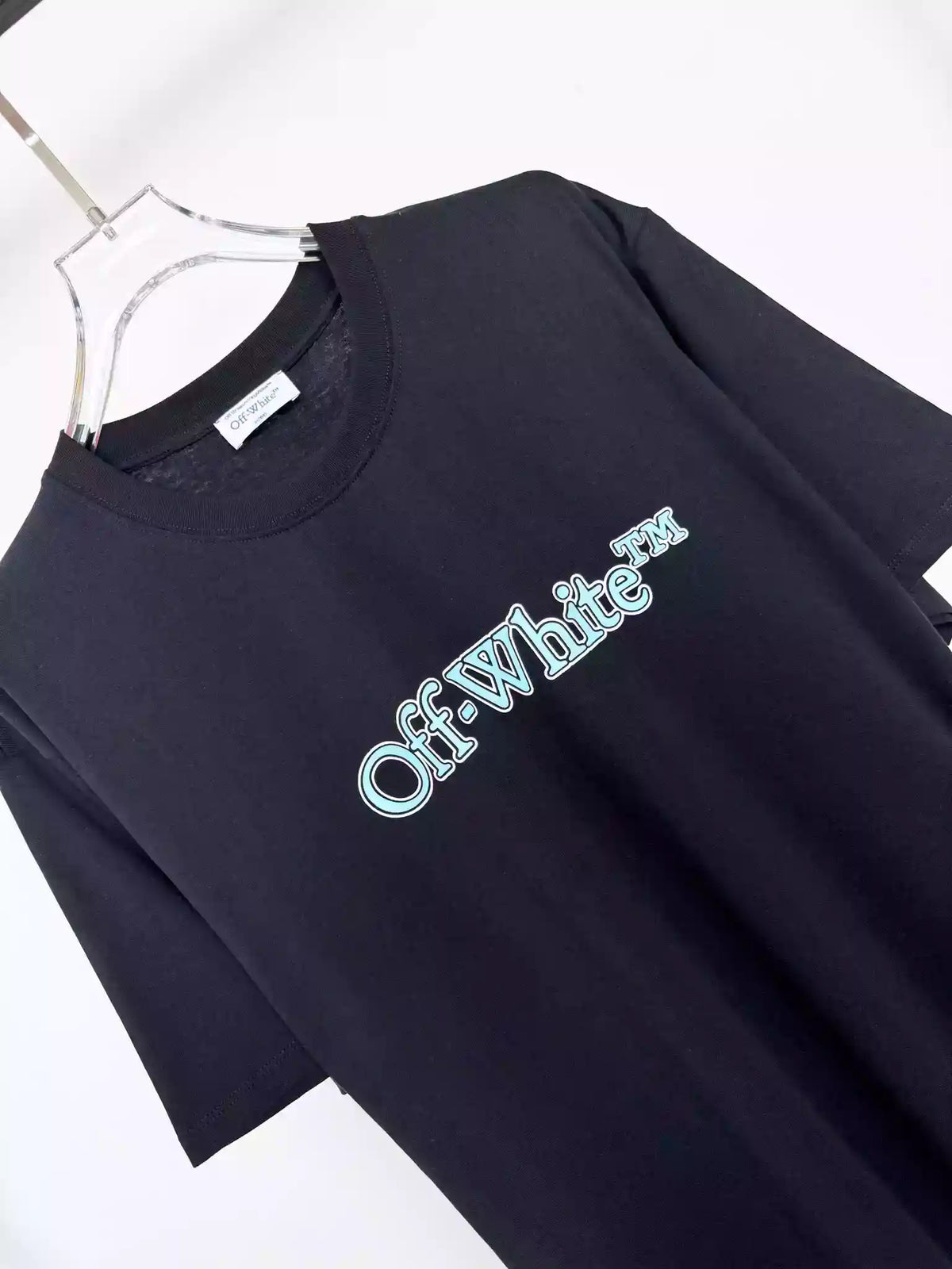Big Bookish T-Shirt in BLACK – OWS002