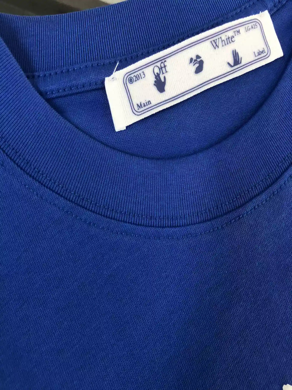 Off-White Blue Logo Stitch T-shirt – OWS030