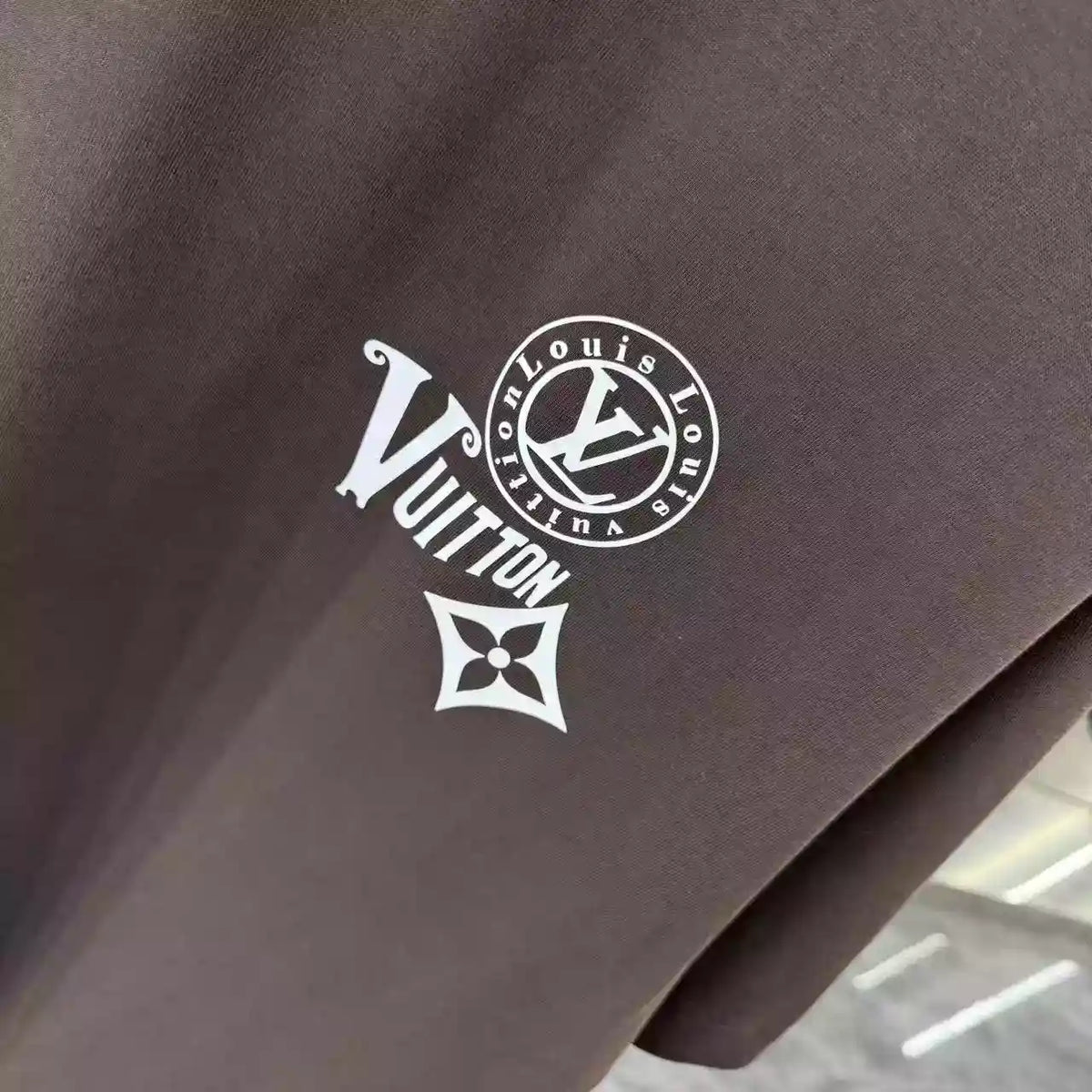Louis Vuitton Brown Short Sleeve Shirt – LVTS086