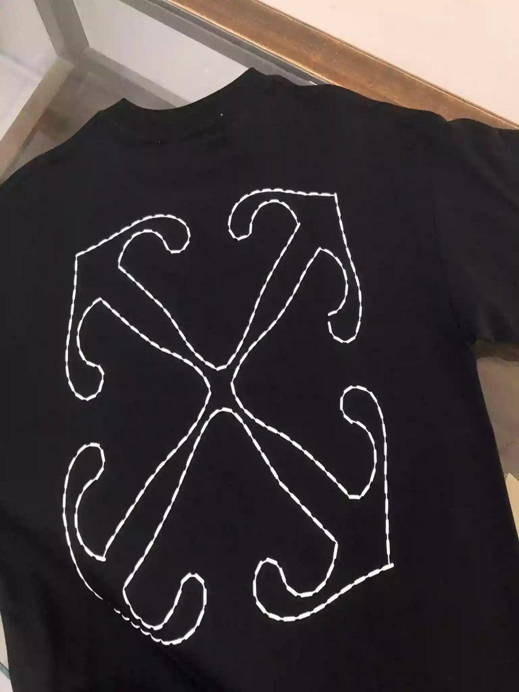 Off-White Black Logo Stitch T-shirt – OWS032