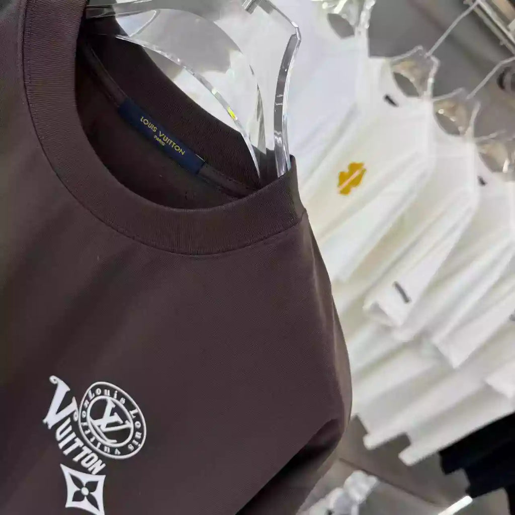 Louis Vuitton Brown Short Sleeve Shirt – LVTS086