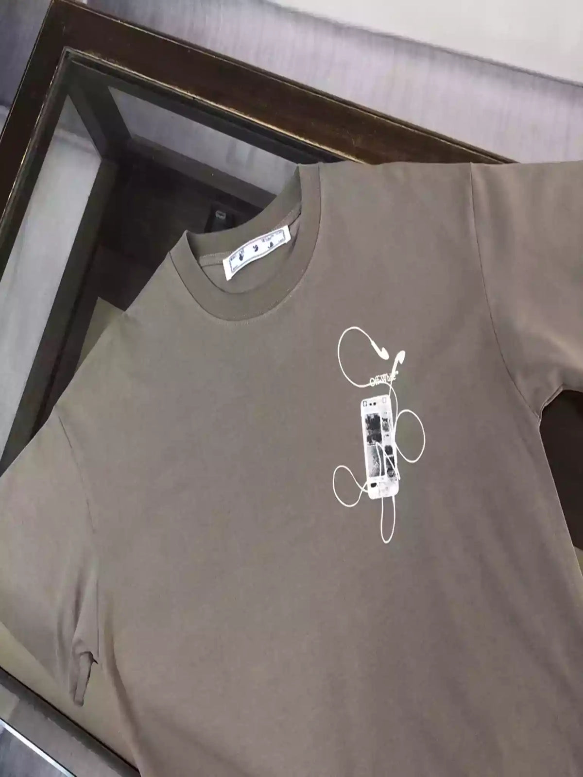 Off-White Scan Arrow T-shirt | Brown – OWS038