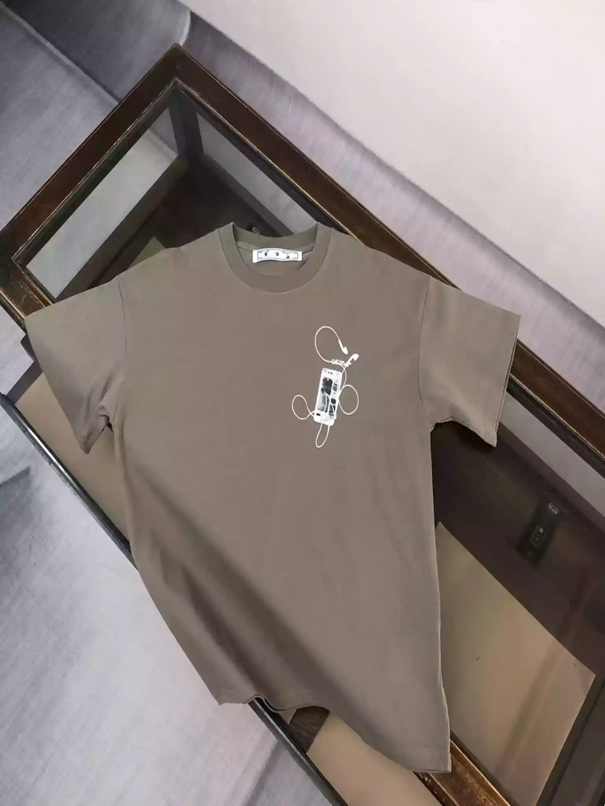 Off-White Scan Arrow T-shirt | Brown – OWS038
