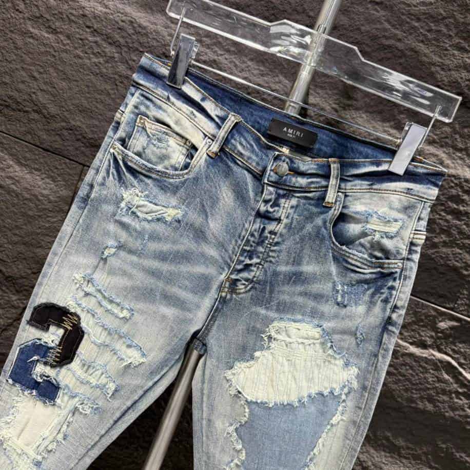 Amiri Men Varsity Ripped Blue Jeans – AMIJ016