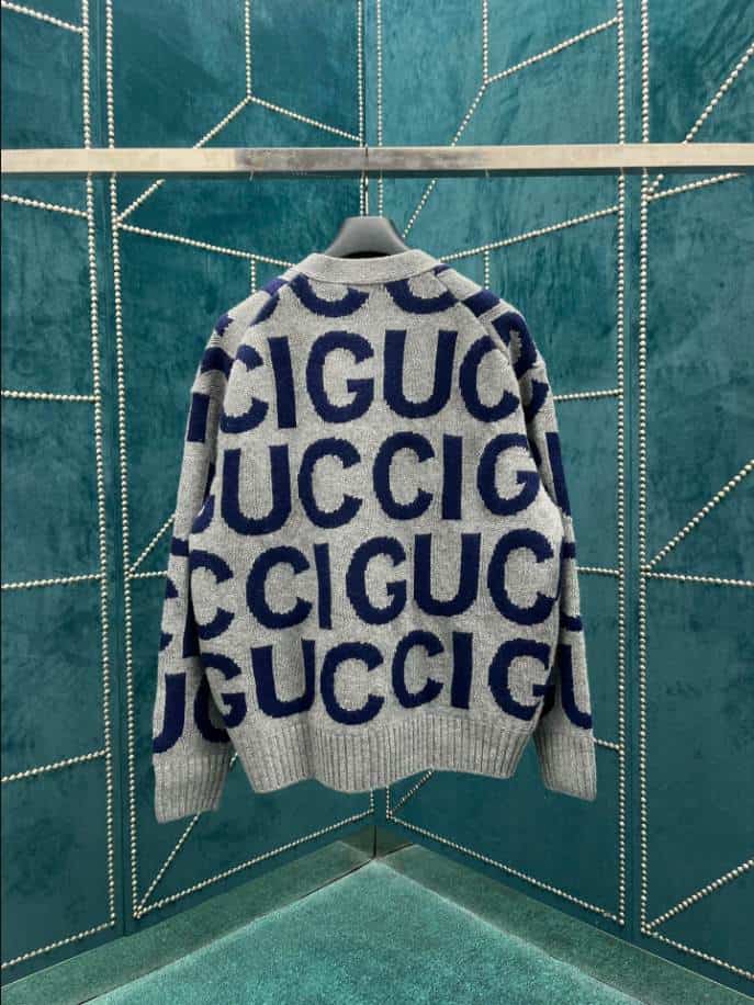 Gucci Grey Wool All-Over Logo Knitwear – GCK062