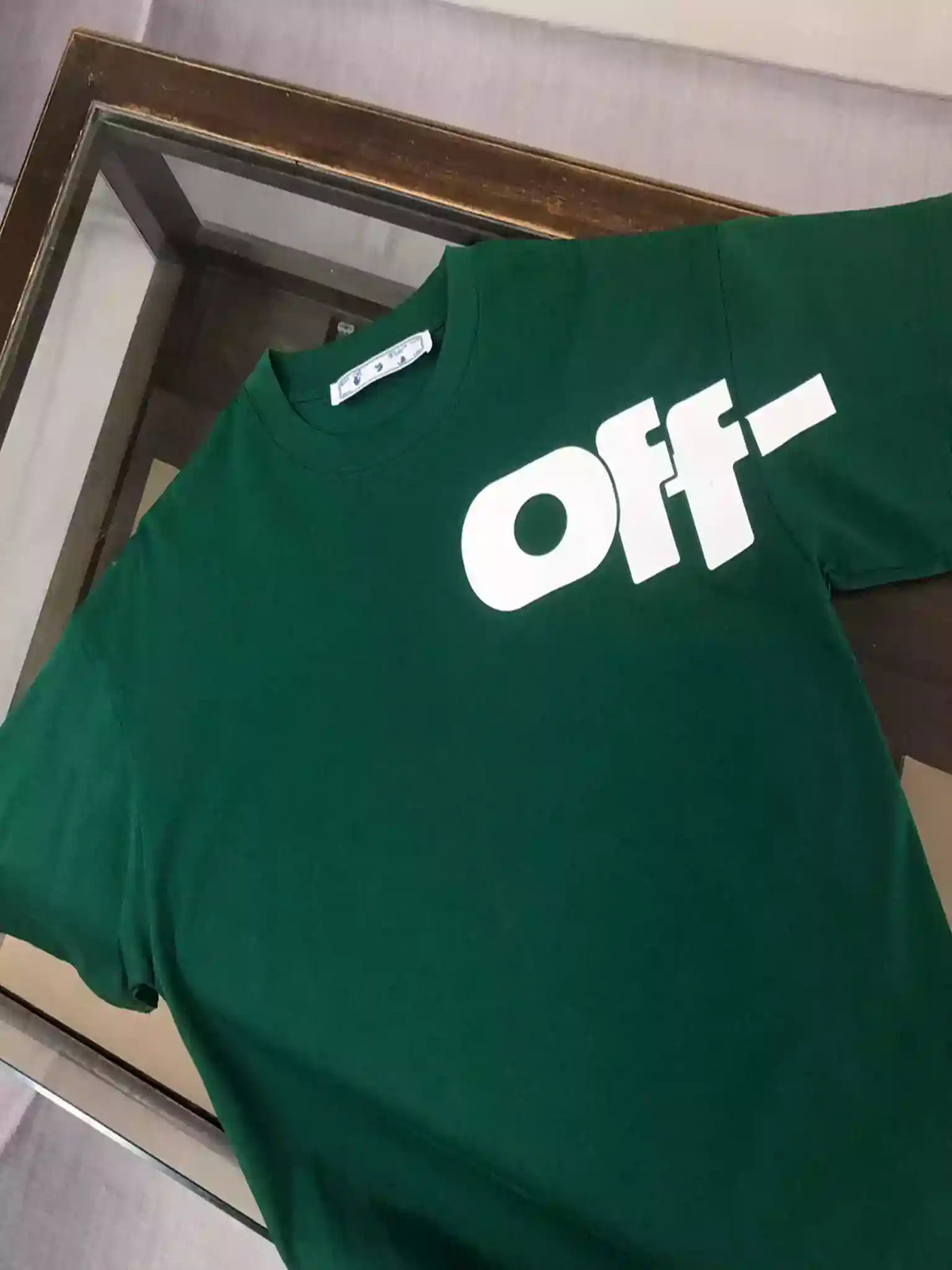 GREEN TYPE GRAPHIC S/S T-SHIRT IN GREEN – OWS040
