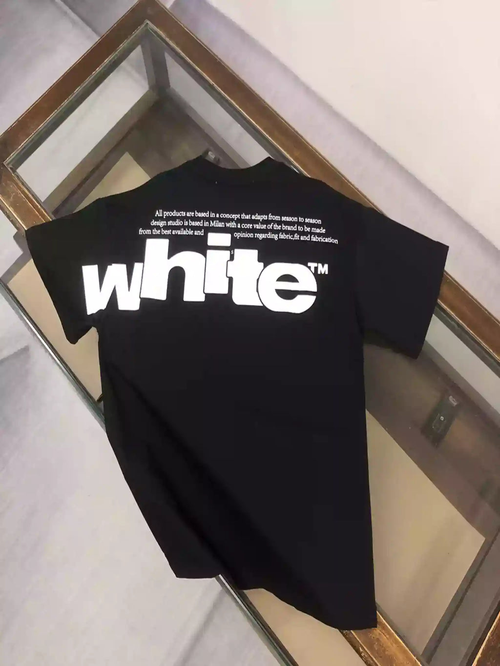BLACK TYPE GRAPHIC S/S T-SHIRT IN BLACK – OWS042