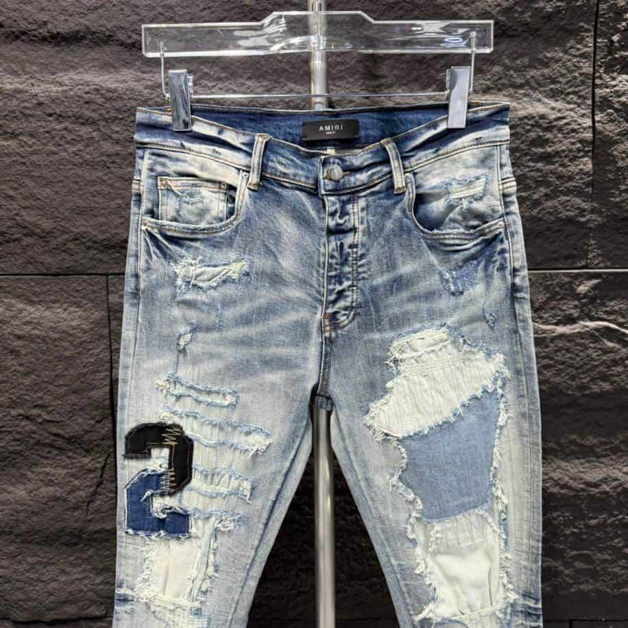 Amiri Men Varsity Ripped Blue Jeans – AMIJ016