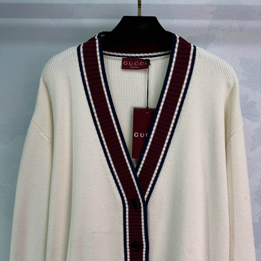 GUCCI White Wool V-neck Knitwear – GCK059