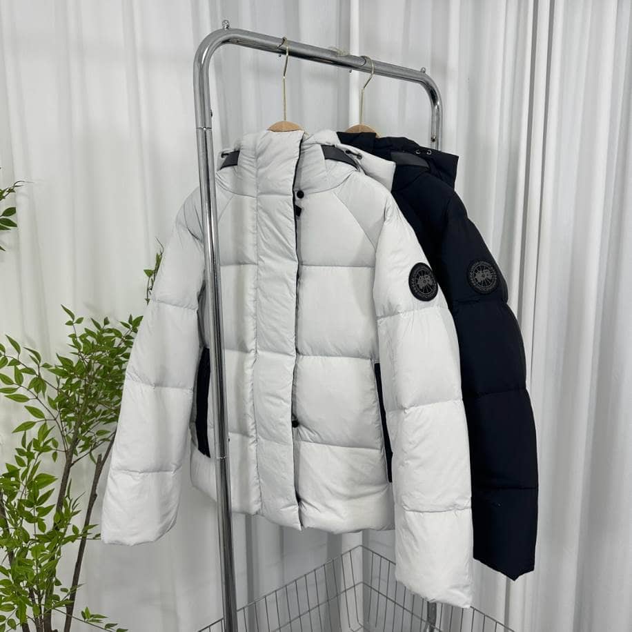 Canada Goose Junction Hooded Down Black Jacket – CN36