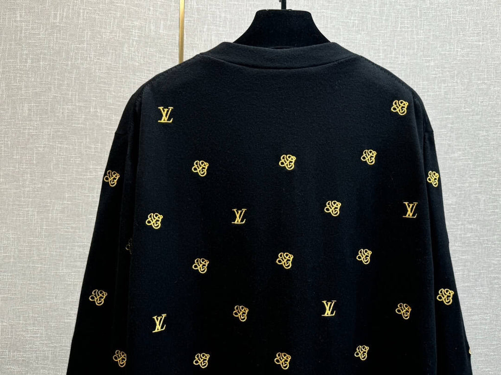 Louis Vuitton ‘LV’ Black Coat – LVC048