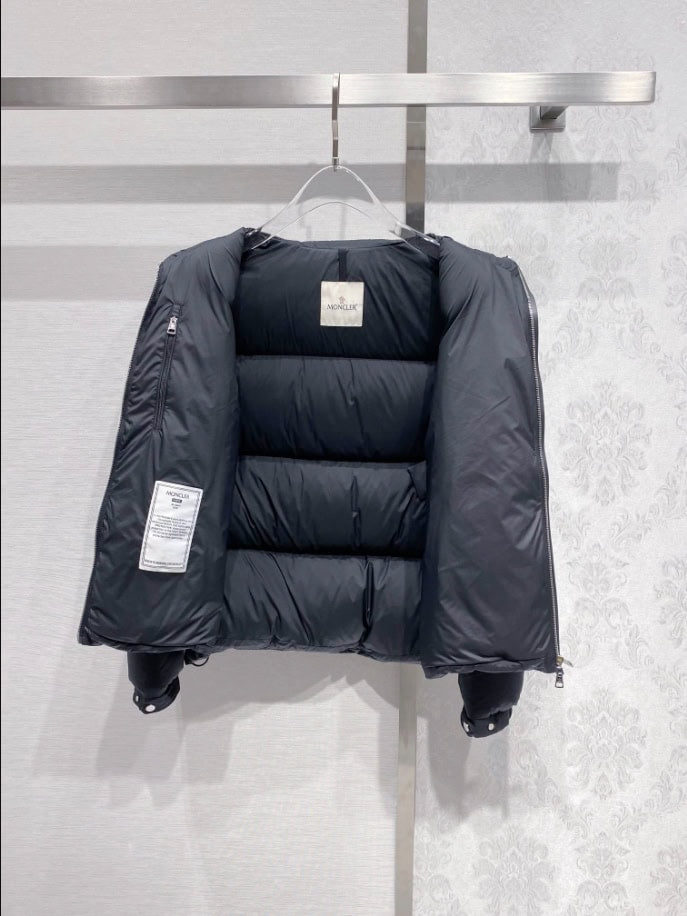 MONCLER Winter Puffer Black Coat – MC145