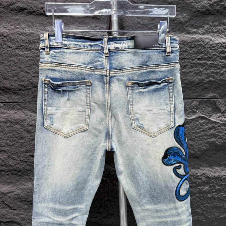 Amiri Men Blue Patch-Detail Jeans – AMIJ018