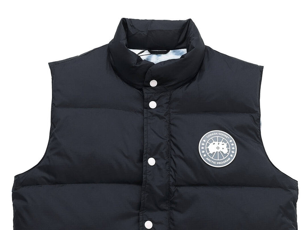 CANADA GOOSE VEST NATURE BLACK – CN32
