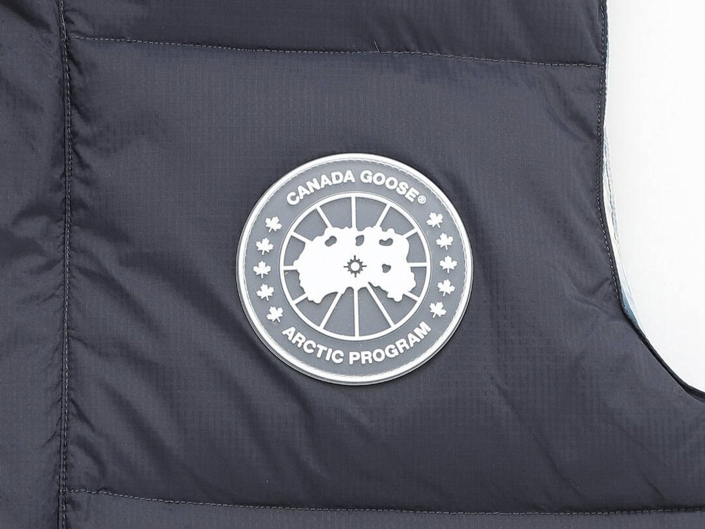 CANADA GOOSE VEST BLACK MIST – CN31