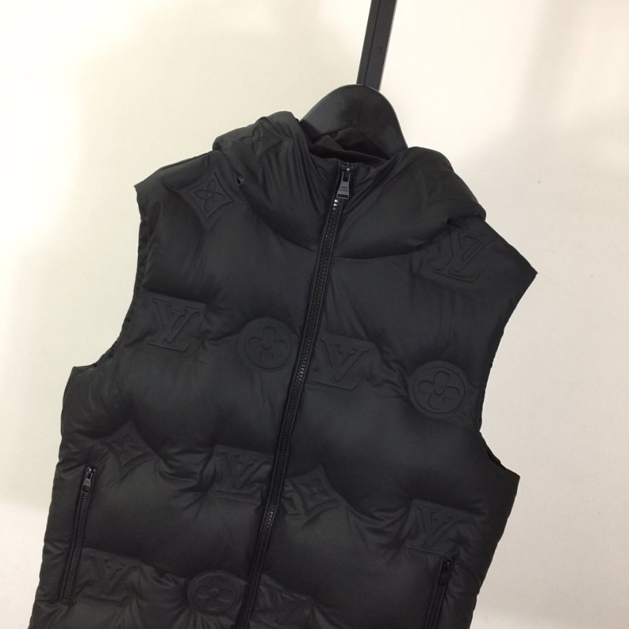 Louis Vuitton Vesta Diferite Culori Black Coat – LVC050