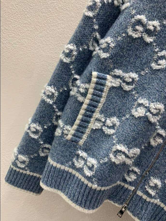 GUCCI Bouclé Stitch Jacquard Blue Knitwear – GCK054