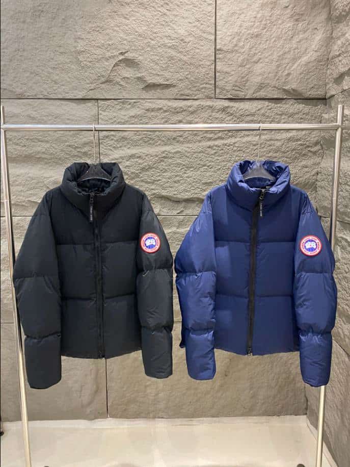 Canada Goose Arctic Black Puffer Jacket – CN35