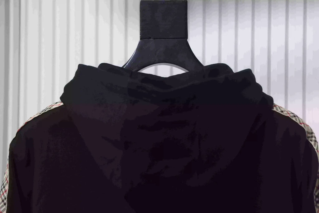 Burberry Black Zip-up Hoodie with Side Quilting Pattern – BCK003