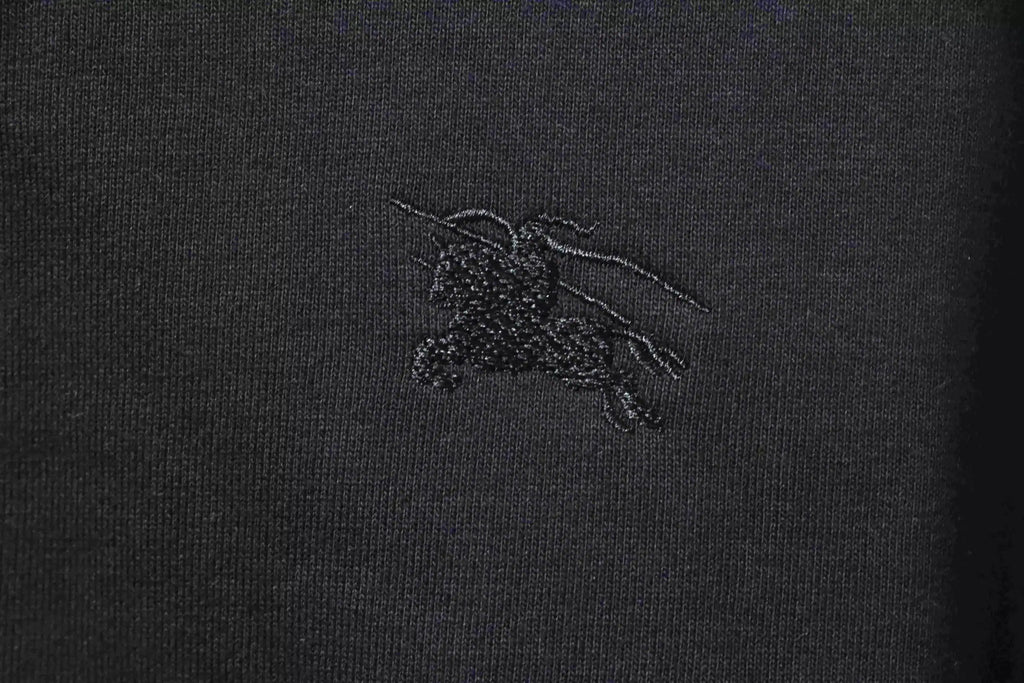 Burberry Black Zip-up Hoodie with Side Quilting Pattern – BCK003