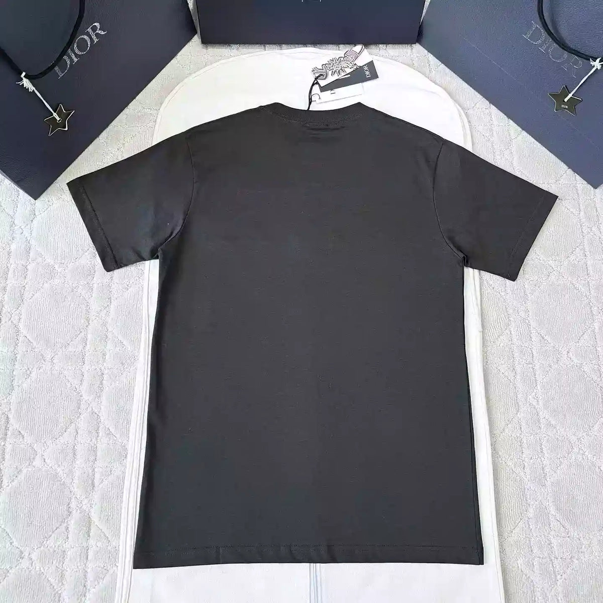 DIOR AND LEWIS HAMILTON T-SHIRT, RELAXED FIT BLACK COTTON JERSEY – DOT029
