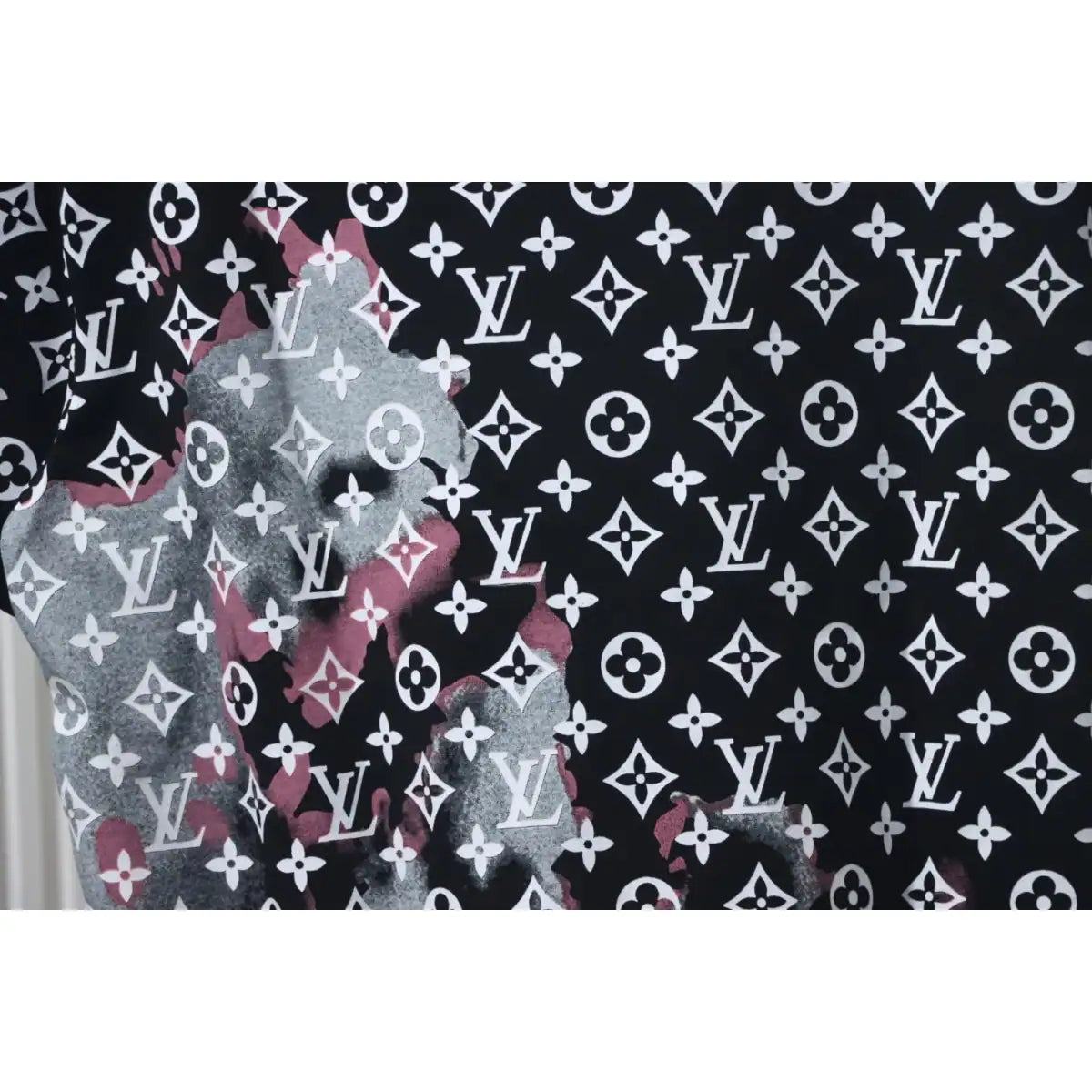 LOUIS VUITTON 25SS FIRE CLOUD MONOGRAM ALL-OVER PRINT T-SHIRT – LVTS192