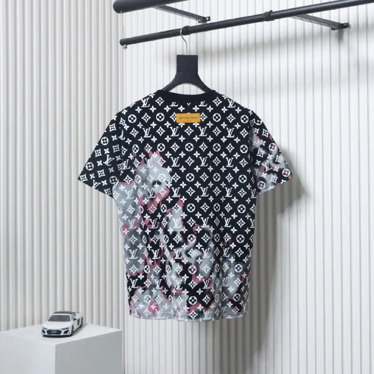 LOUIS VUITTON 25SS FIRE CLOUD MONOGRAM ALL-OVER PRINT T-SHIRT – LVTS192
