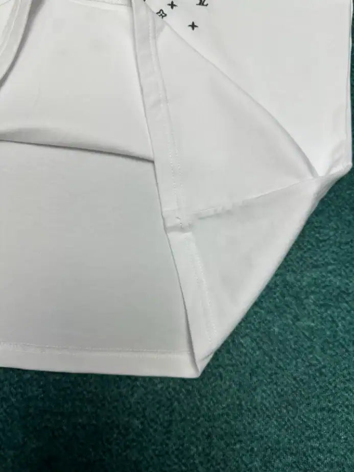 LOUIS VUITTON T-SHIRT – LVTS090