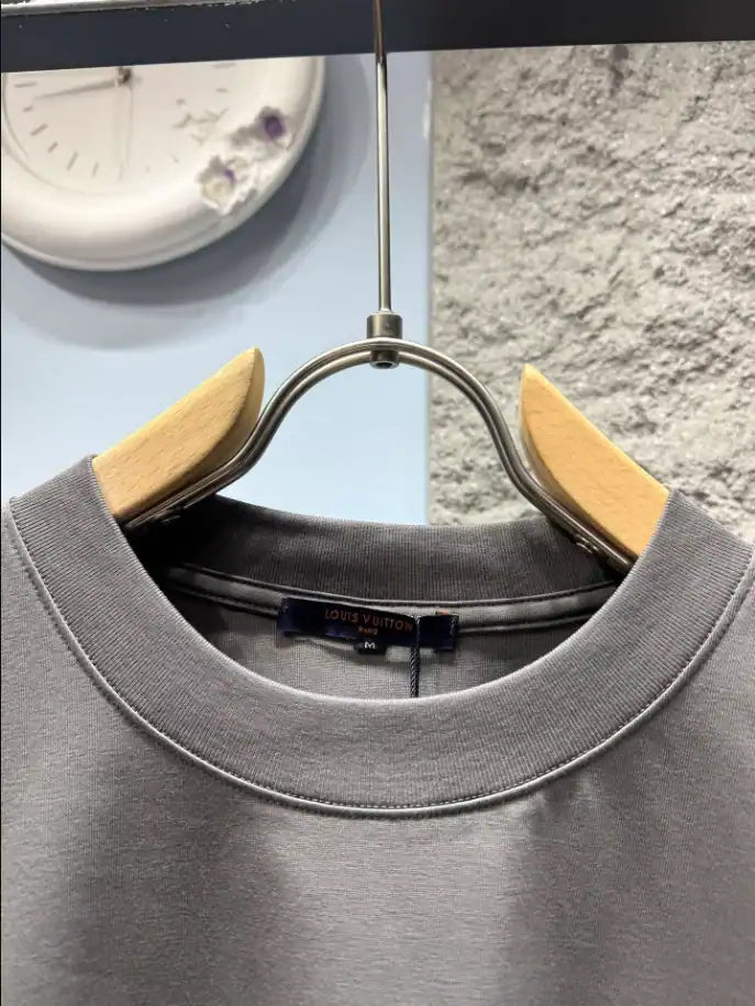 LOUIS VUITTON T-SHIRT – LVTS146