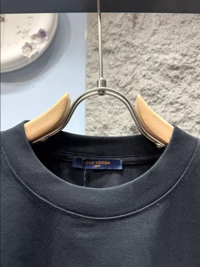 LOUIS VUITTON T-SHIRT – LVTS147
