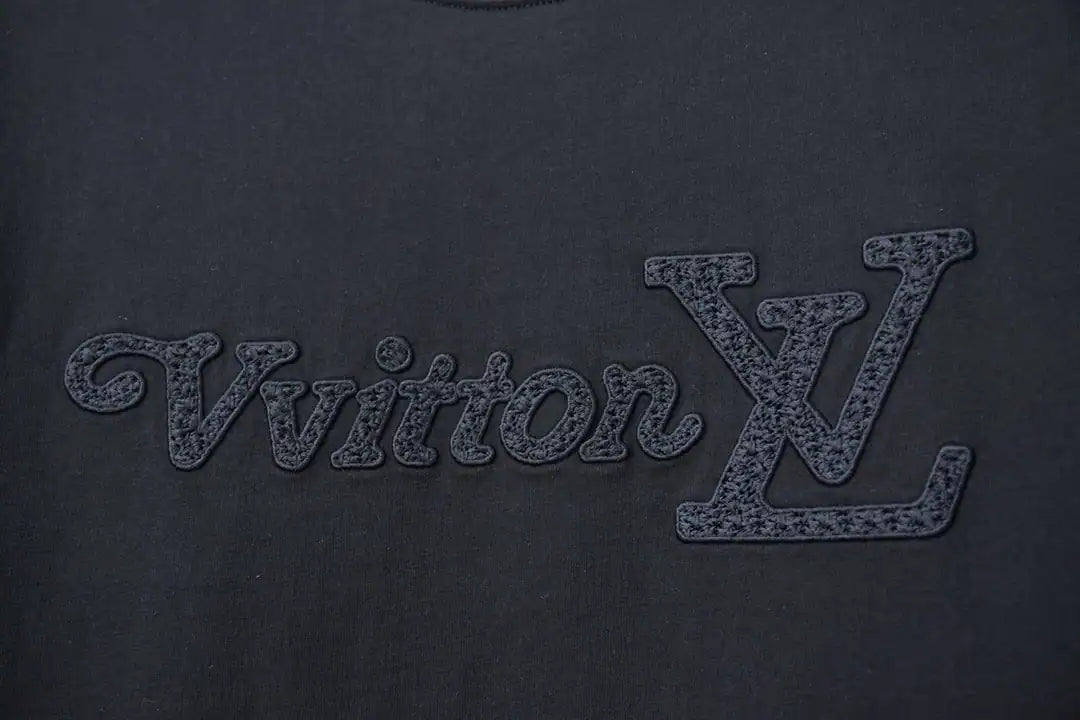 LOUIS VUITTON T-SHIRT – LVTS175
