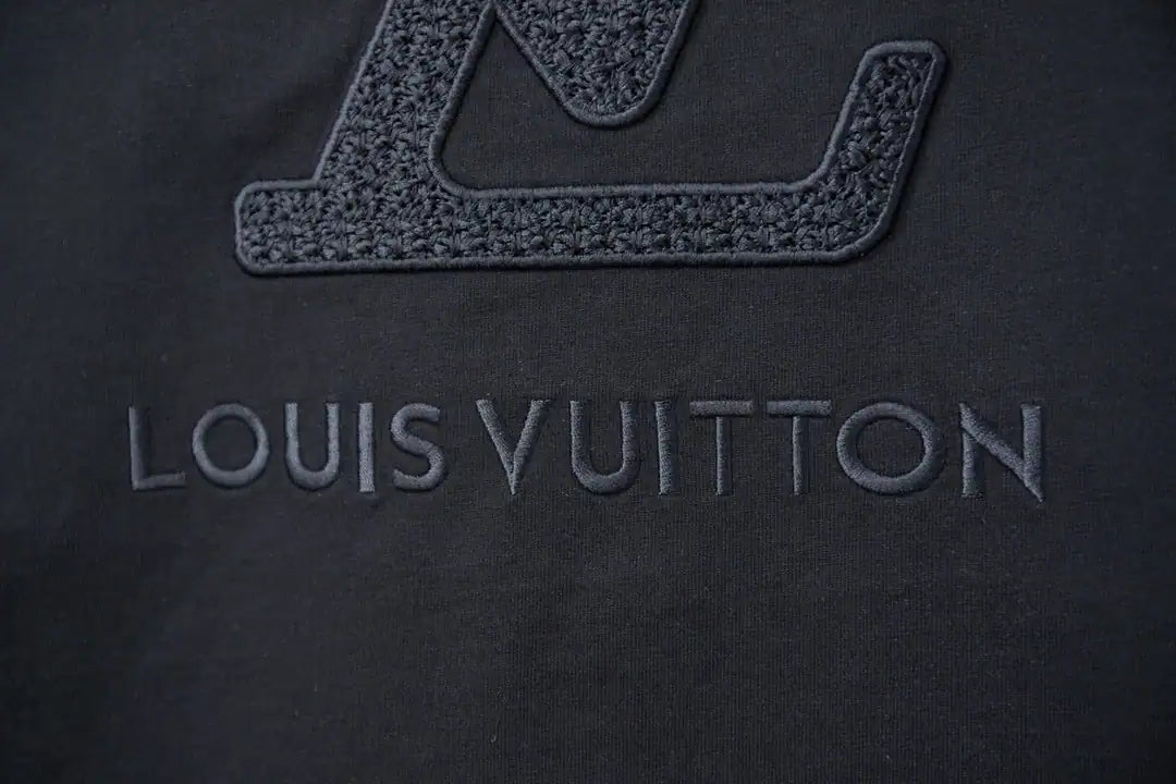 LOUIS VUITTON T-SHIRT – LVTS175