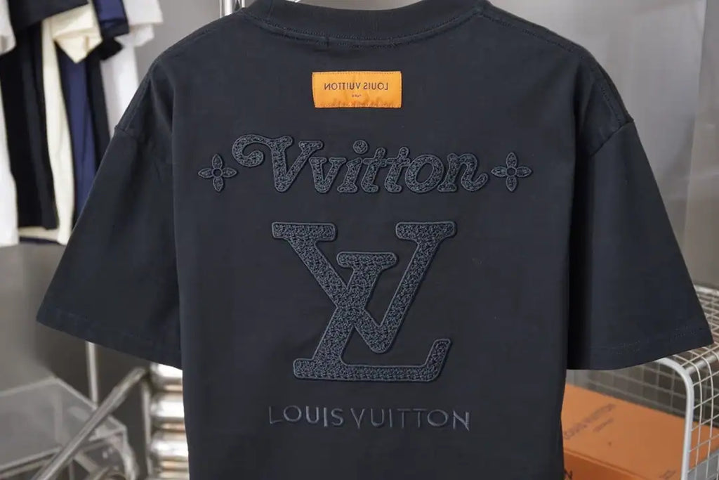 LOUIS VUITTON T-SHIRT – LVTS175