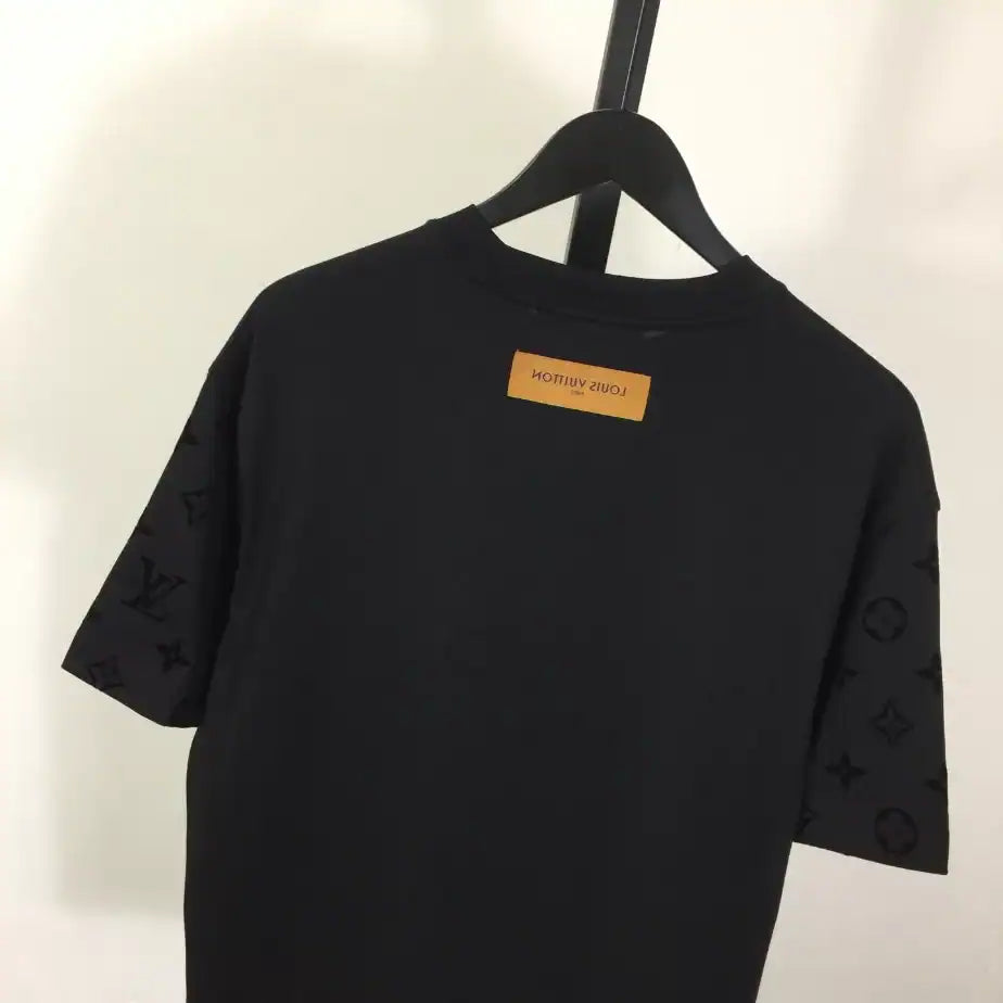LOUIS VUITTON T-SHIRT – LVTS201