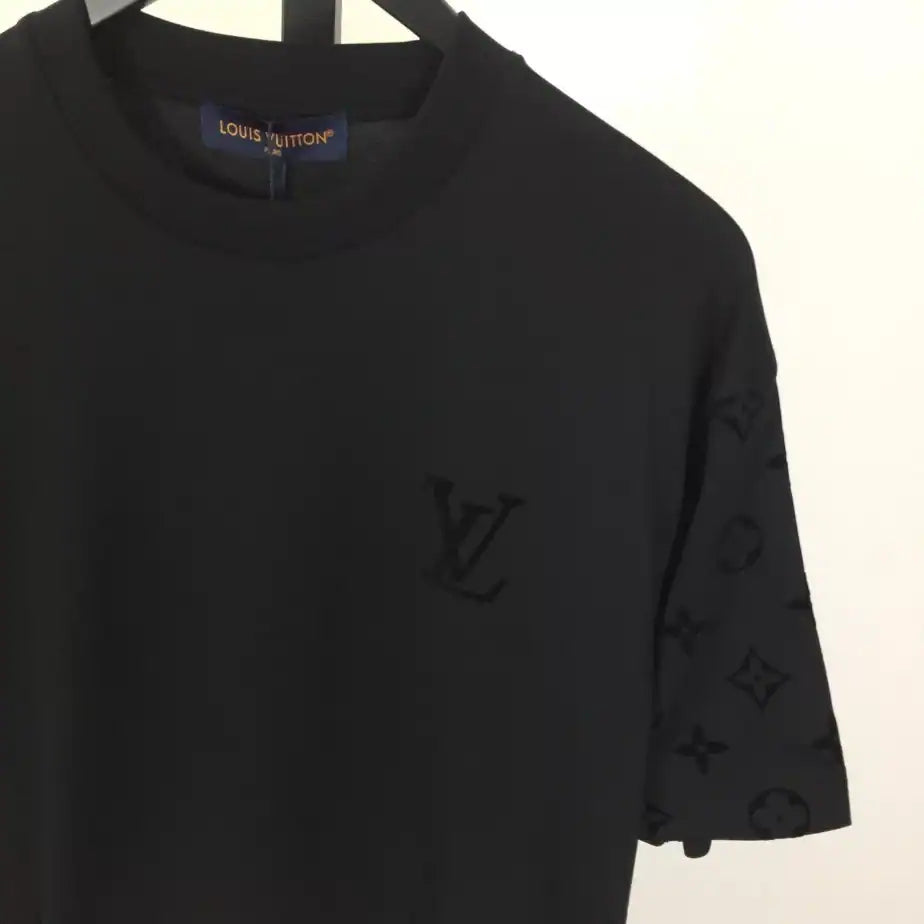 LOUIS VUITTON T-SHIRT – LVTS201