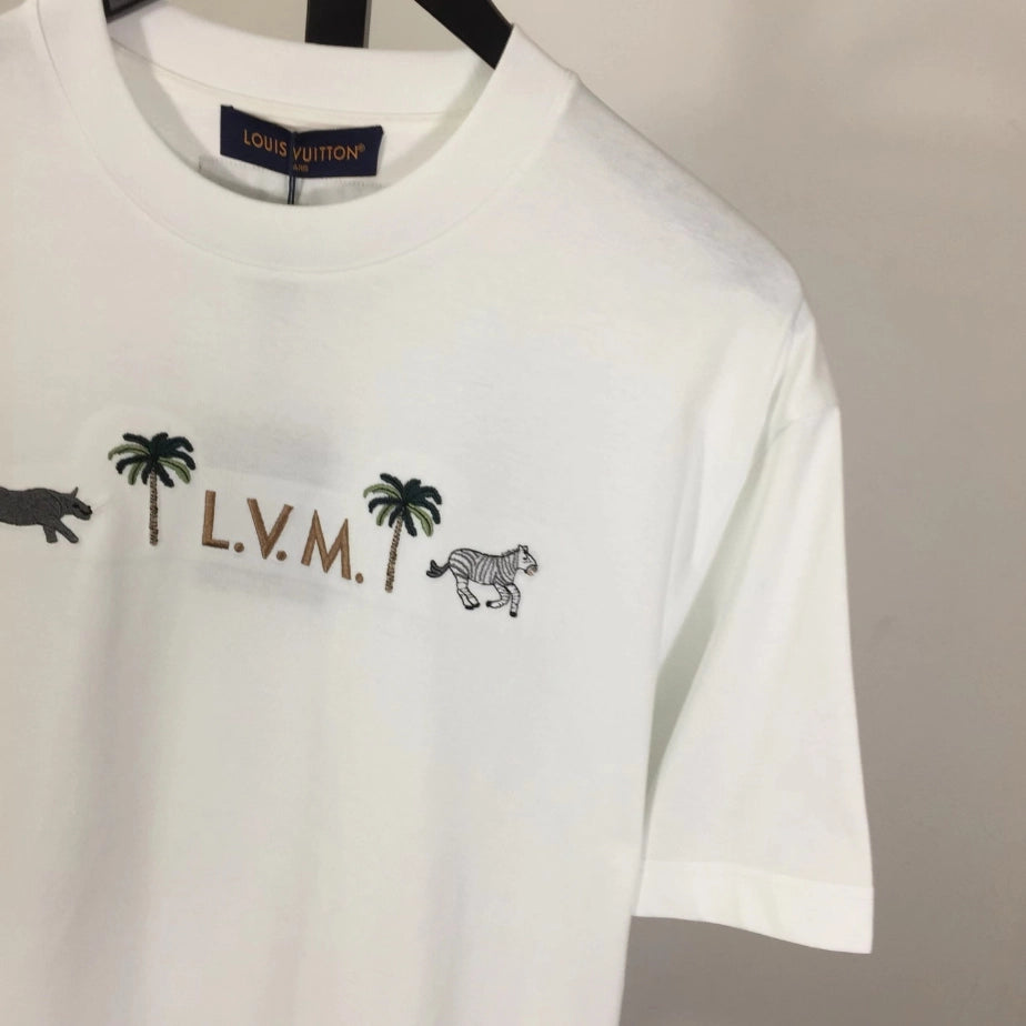 LV X THE DARJEELING LIMITED EMBROIDERED SHORT-SLEEVED CREWNECK – LVTS250