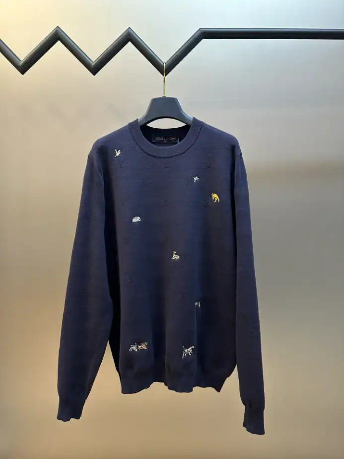 Louis Vuitton Blason Long-Sleeved Crewneck – LH101