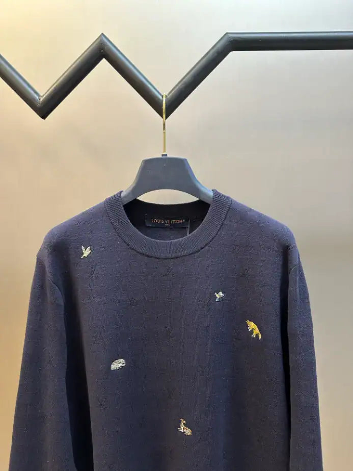 Louis Vuitton Blason Long-Sleeved Crewneck – LH101