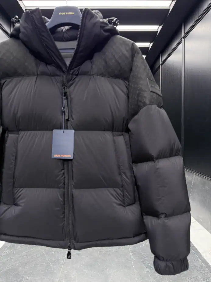 Louis Vuitton Coat – LVC55