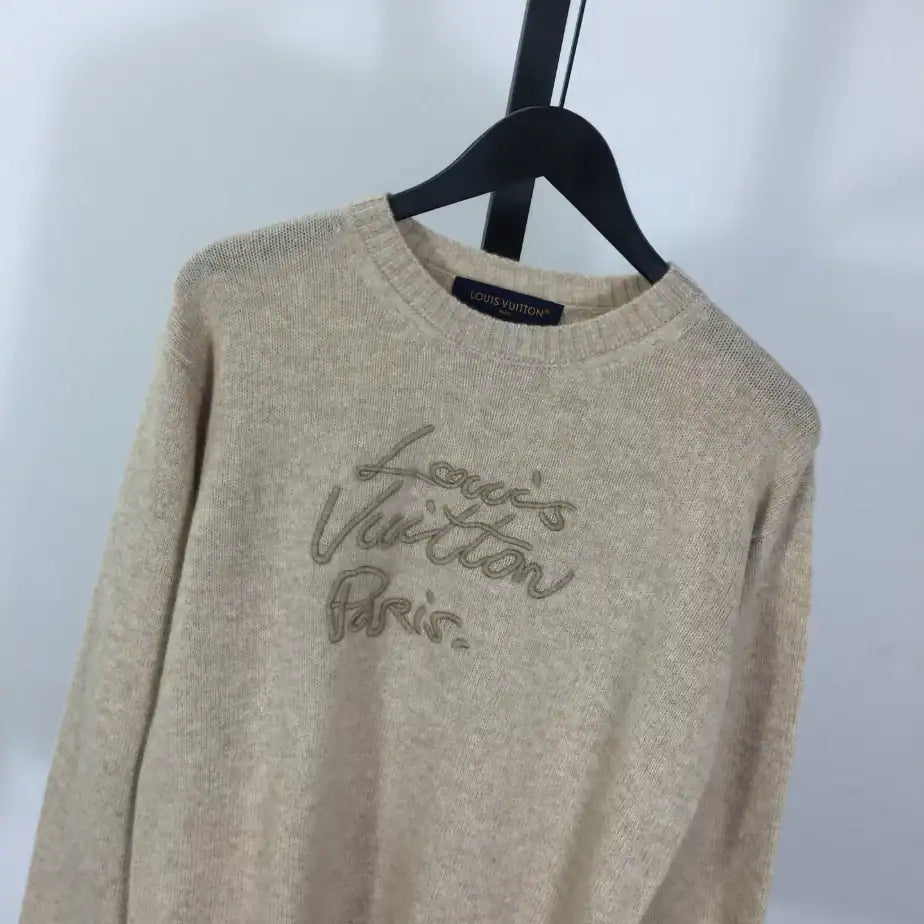 Louis Vuitton Cursive Signature Pullover – LH109