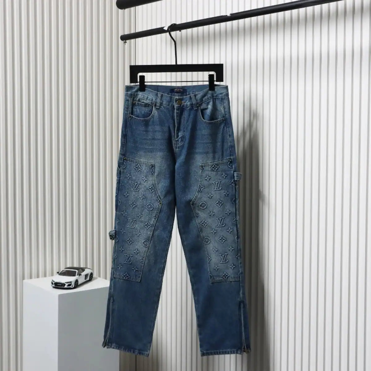 Louis Vuitton Embossed Jeans Dark Blue – LVJ001